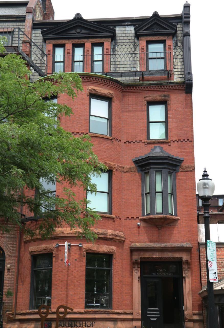 Stylish Newbury Street Studio, #4 Boston Bagian luar foto