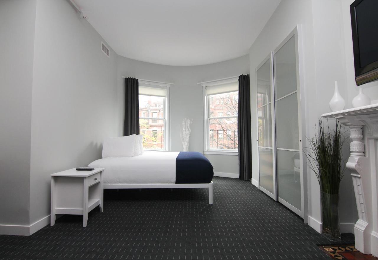 Stylish Newbury Street Studio, #4 Boston Bagian luar foto